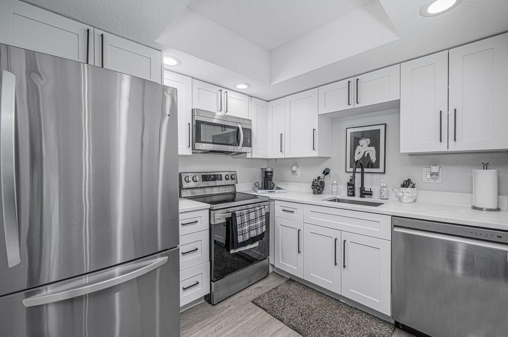 Photo of 950 S Kanner Hwy #D-31, Stuart, FL 34994 (MLS # R10980106)