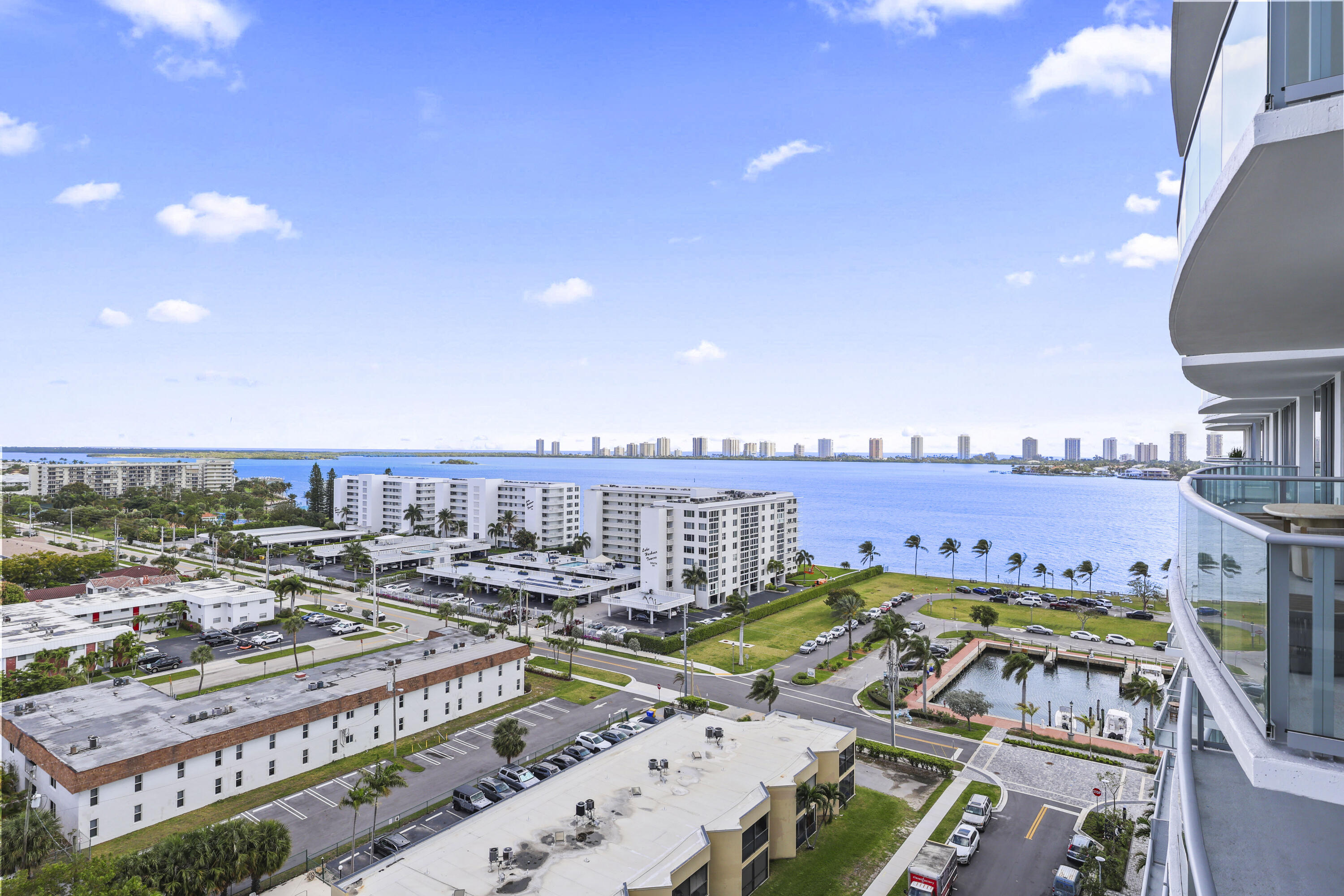 KELSEY CITY - Residential