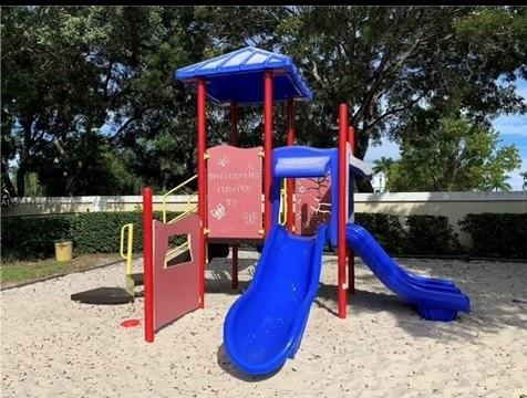 Banyan Oakridge Comm - Residential Lease