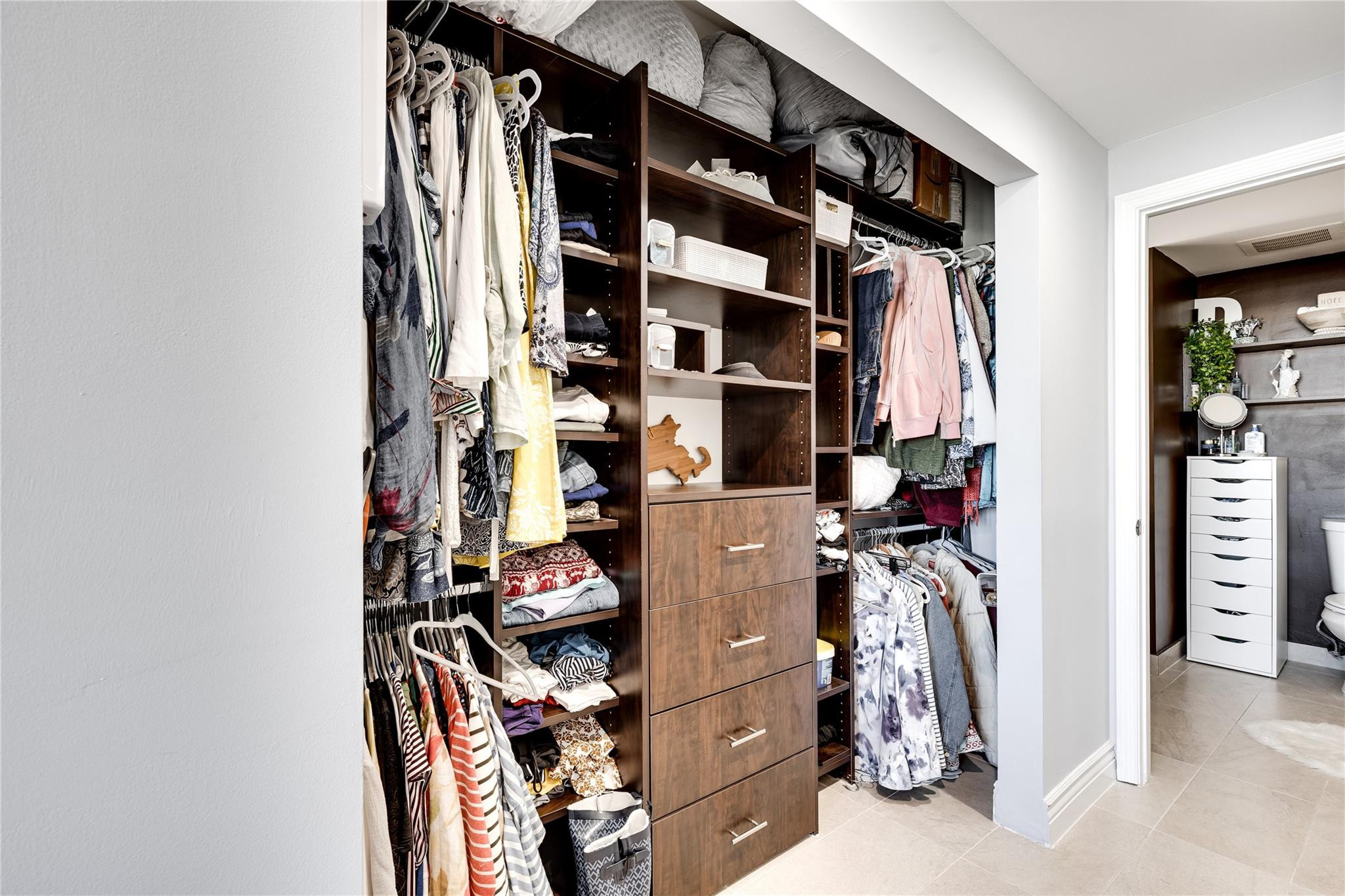 Nuriver Landing Condo - Residential Lease