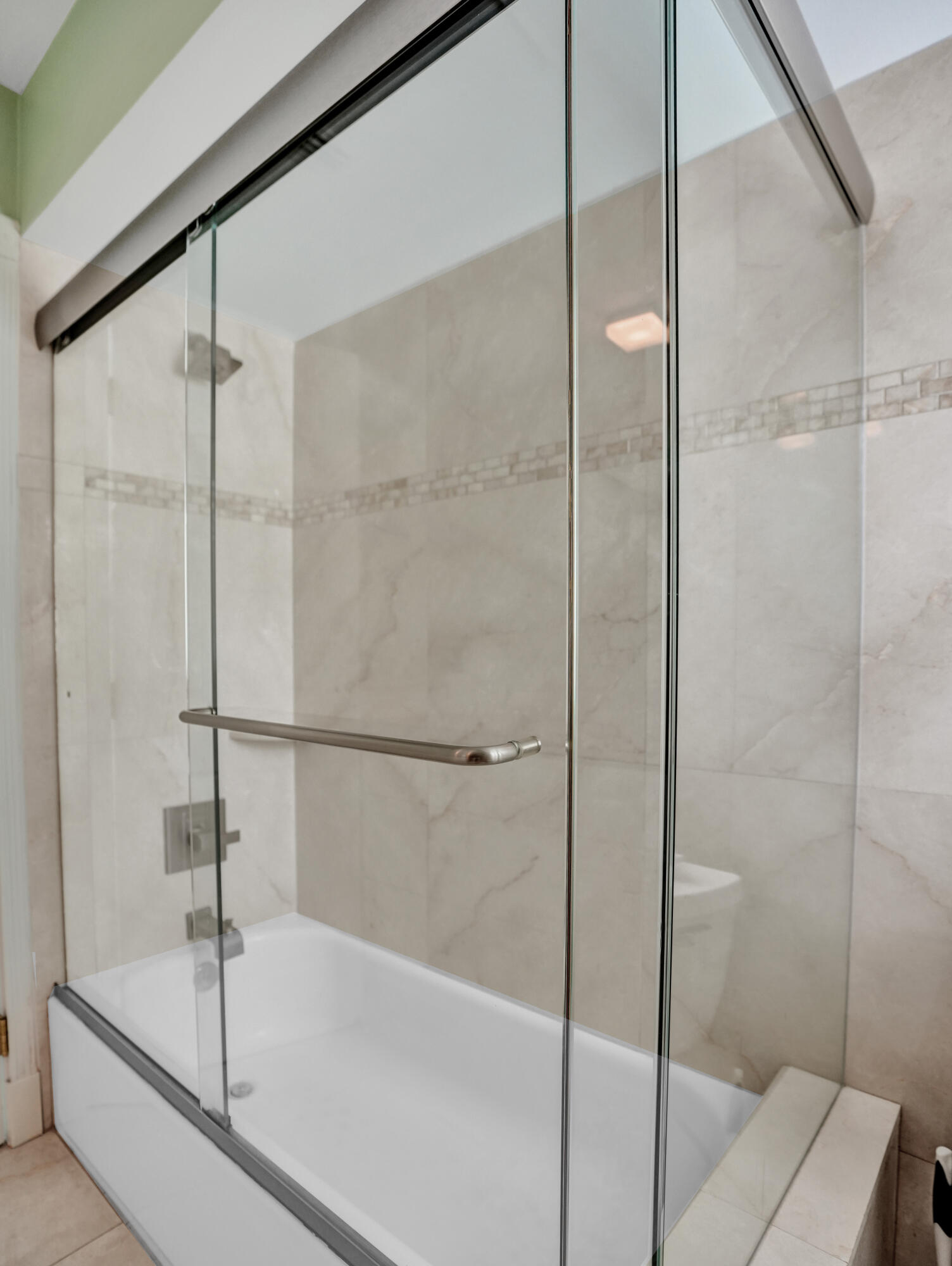 HILLSBORO SHORES - Residential