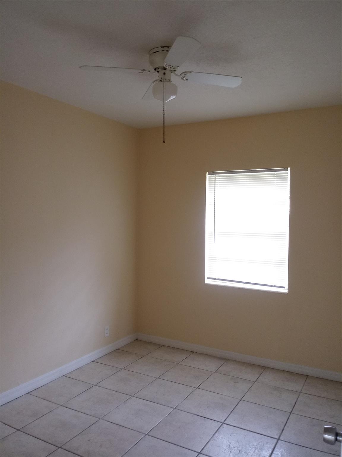 Lincoln Park Rep 15-58 B - Residential Lease