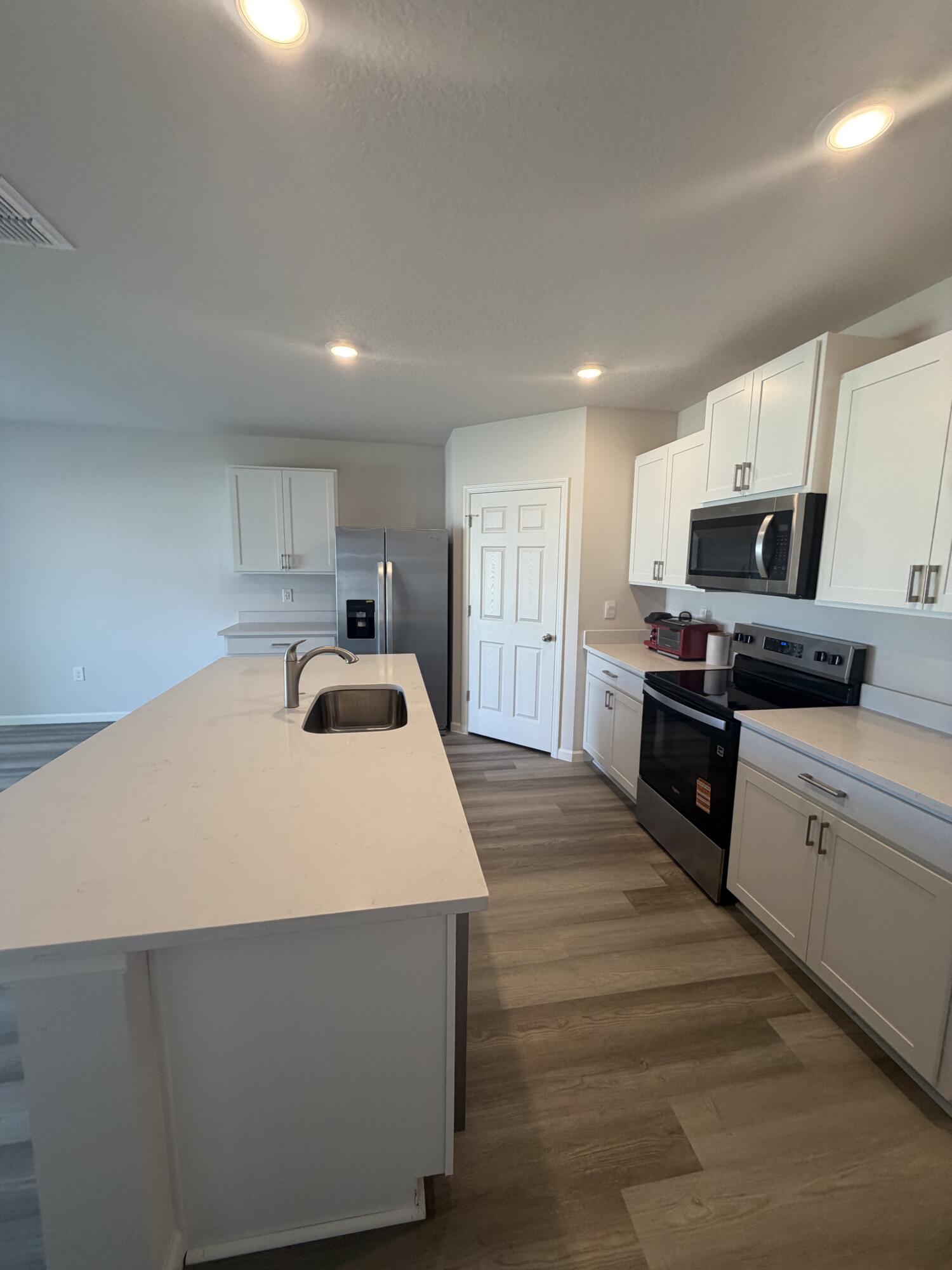 PORT MALABAR UNIT 31 - Residential Lease
