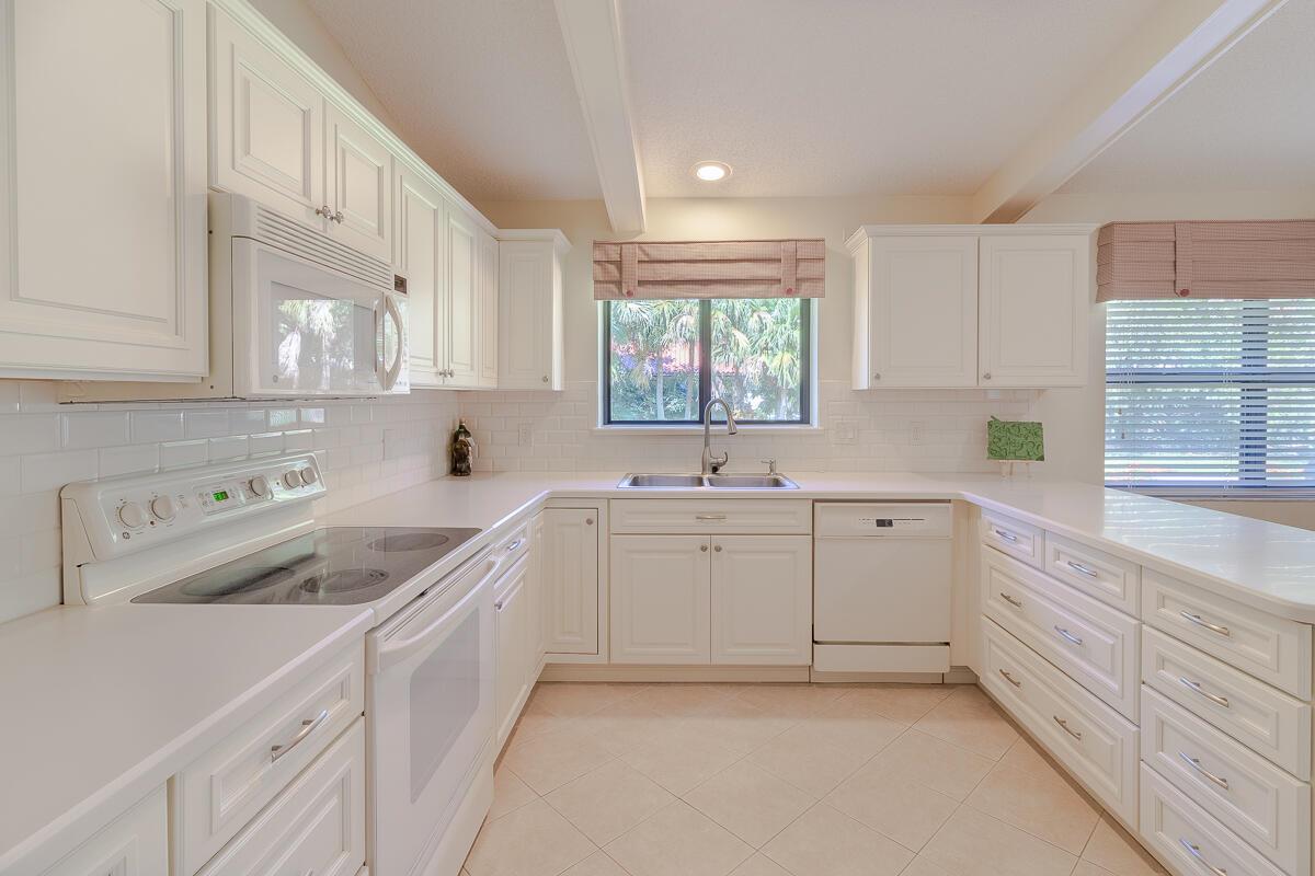 HERONWOOD - Residential Lease