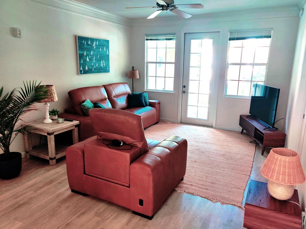 Photo of 224 E MURCIA Drive #201, Jupiter, FL 33458 (MLS # B26078299)