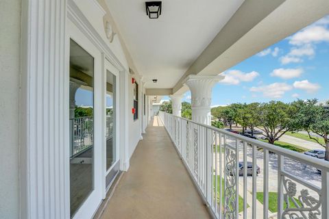 6097 Balboa Circle 406 Boca Raton FL 33433