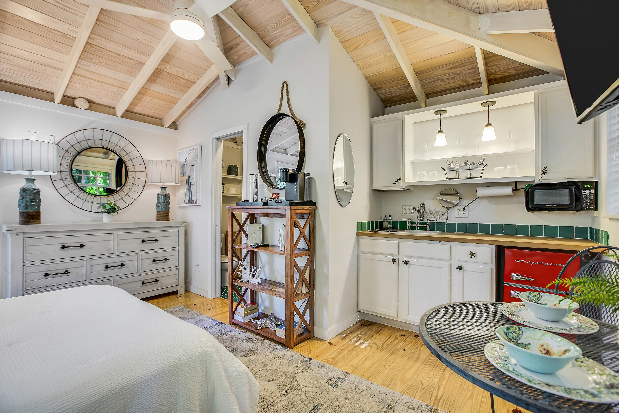 River Highlands 10-3 B - Land