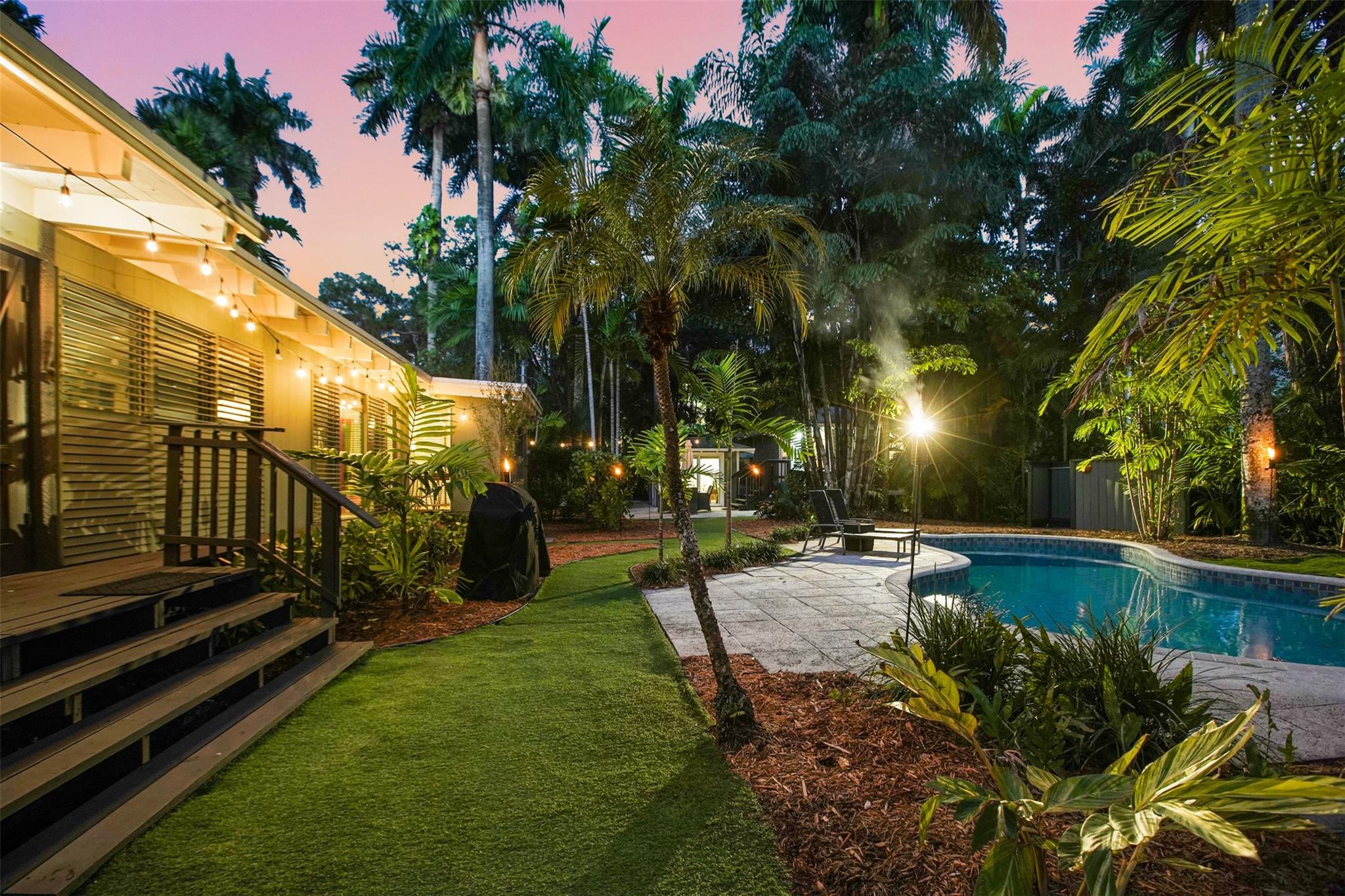 River Highlands 10-3 B - Land