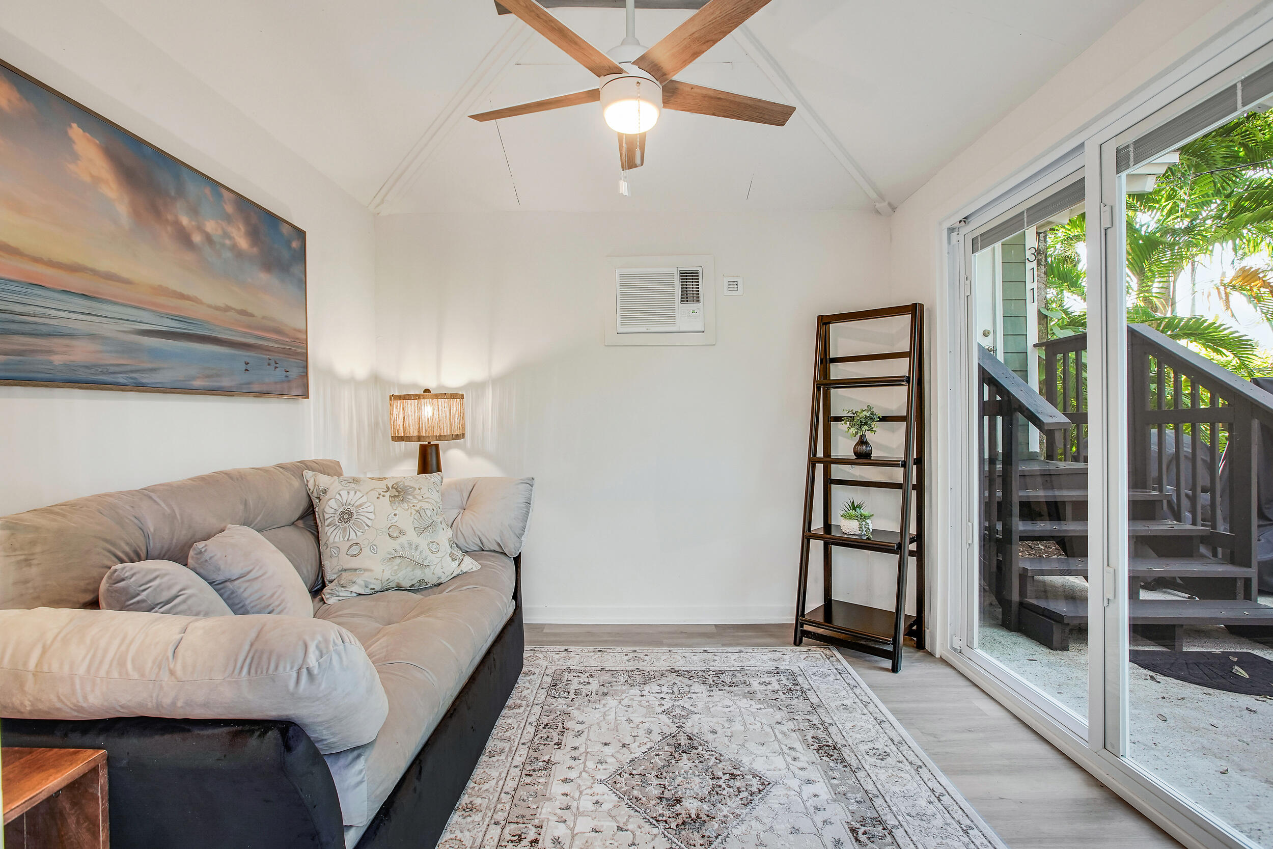 River Highlands 10-3 B - Land