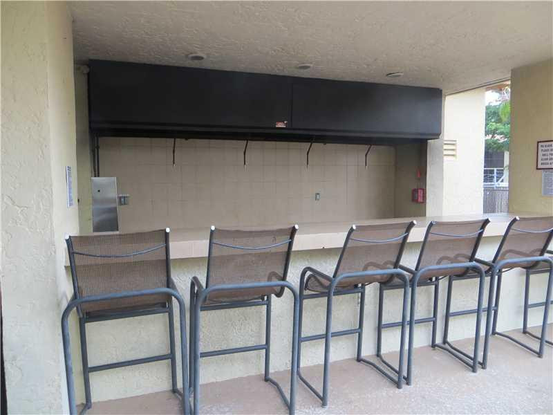 MEADOW LAKES - Residential