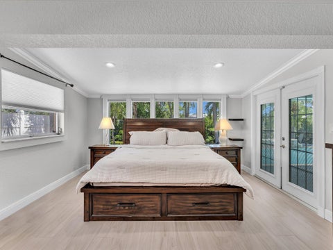 Tiny photo for 948 SE 10TH Court, Pompano Beach, FL 33060 (MLS # B26085473)