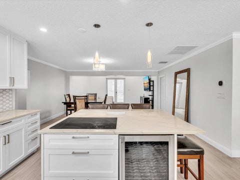 Tiny photo for 948 SE 10TH Court, Pompano Beach, FL 33060 (MLS # B26085473)