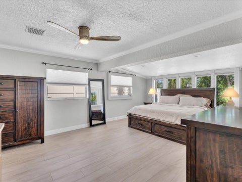 Tiny photo for 948 SE 10TH Court, Pompano Beach, FL 33060 (MLS # B26085473)