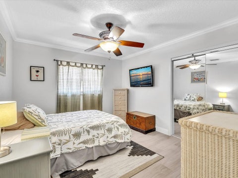 Tiny photo for 948 SE 10TH Court, Pompano Beach, FL 33060 (MLS # B26085473)