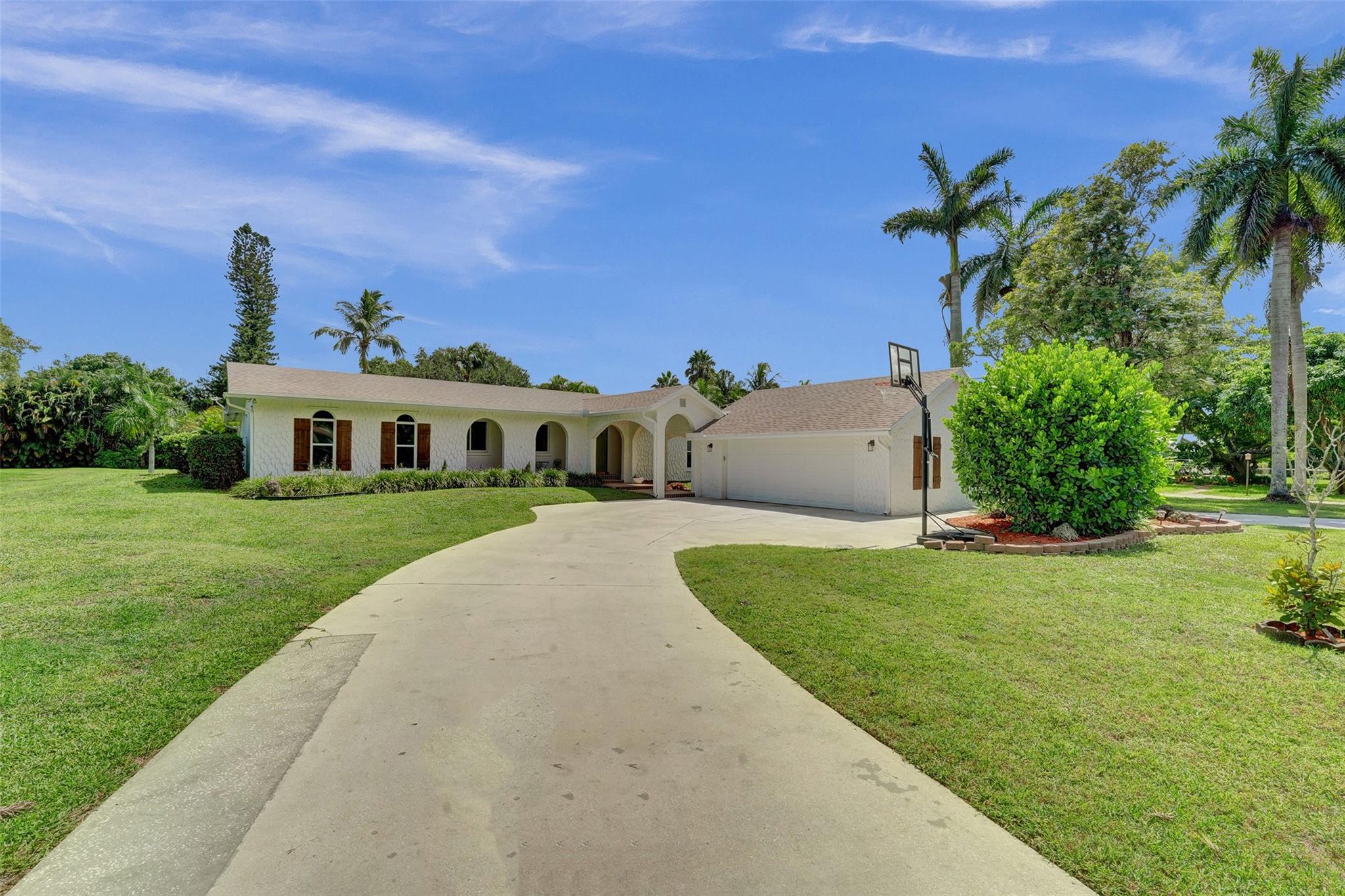 13770 SW 18th Ct