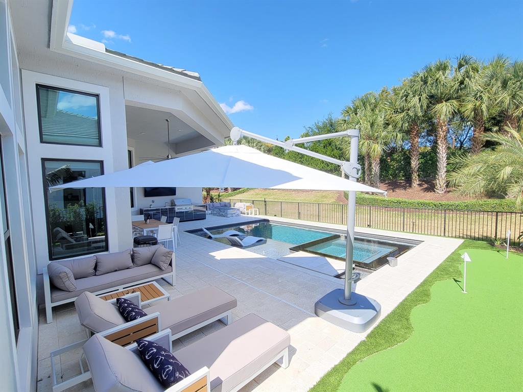 ROYAL PALM POLO PLAT - Residential