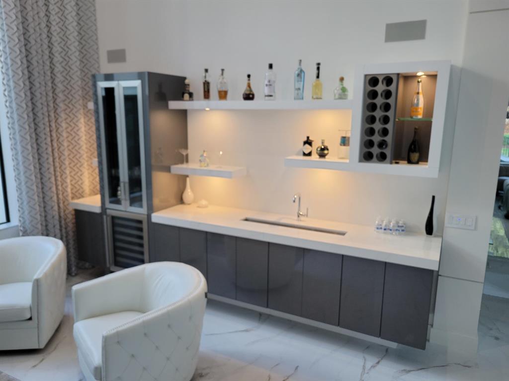 ROYAL PALM POLO PLAT - Residential