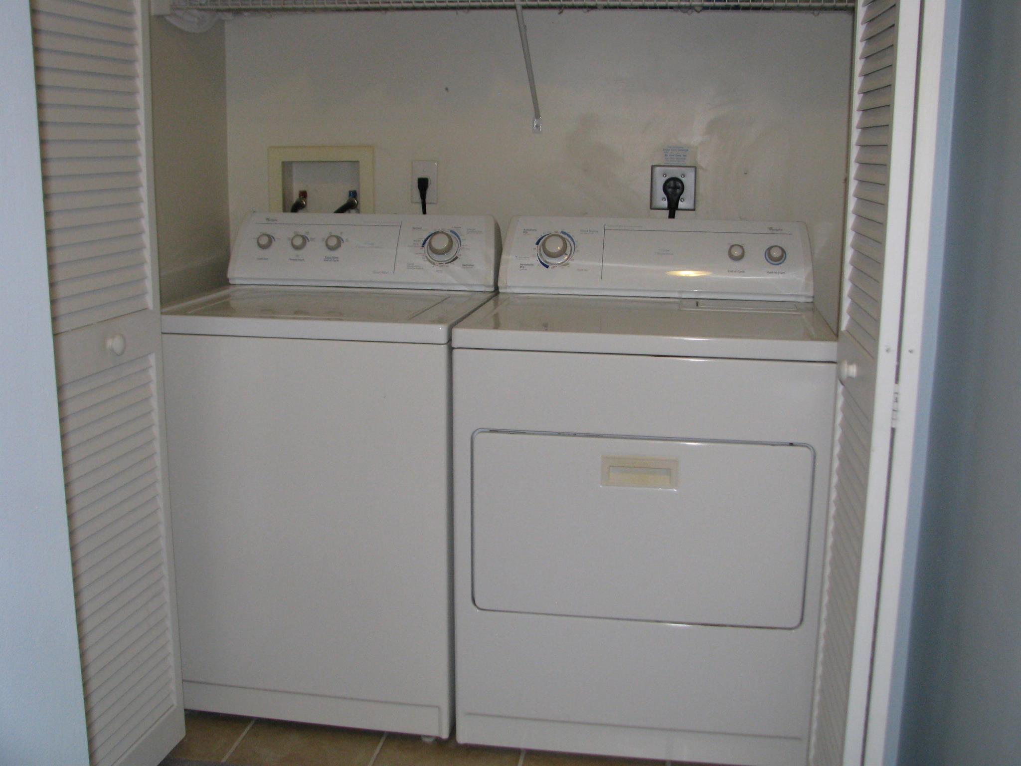 SOMERSET AT ABACOA CONDO - Residential Lease