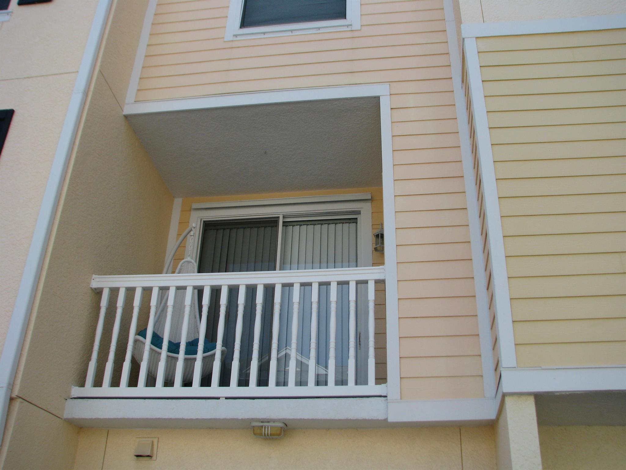 SOMERSET AT ABACOA CONDO - Residential Lease