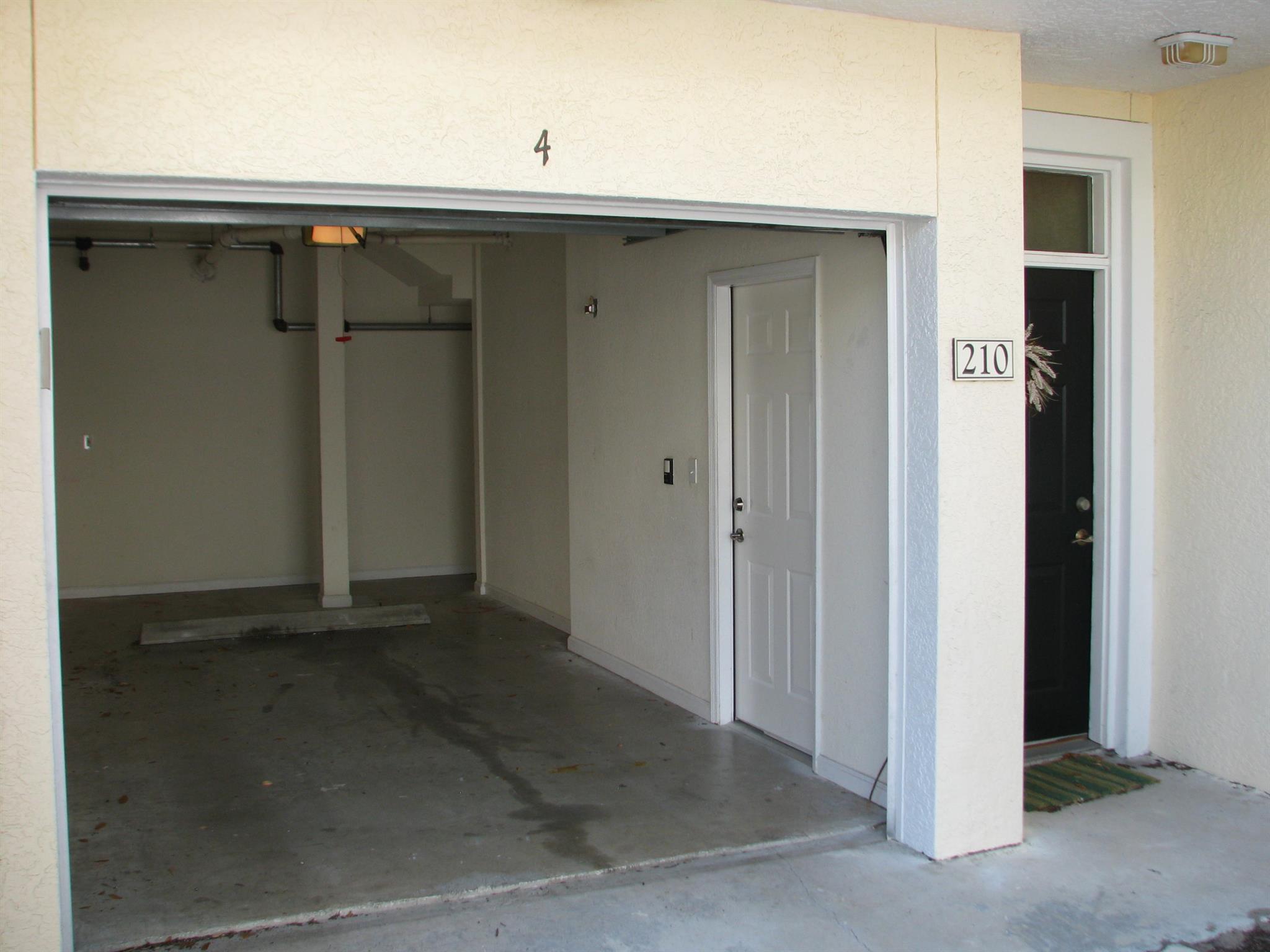 SOMERSET AT ABACOA CONDO - Residential Lease