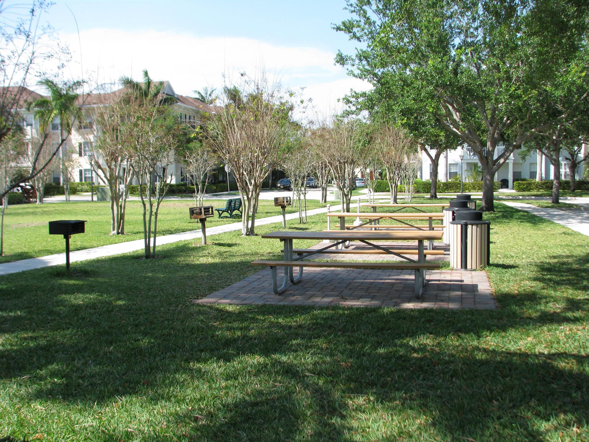 SOMERSET AT ABACOA CONDO - Residential Lease