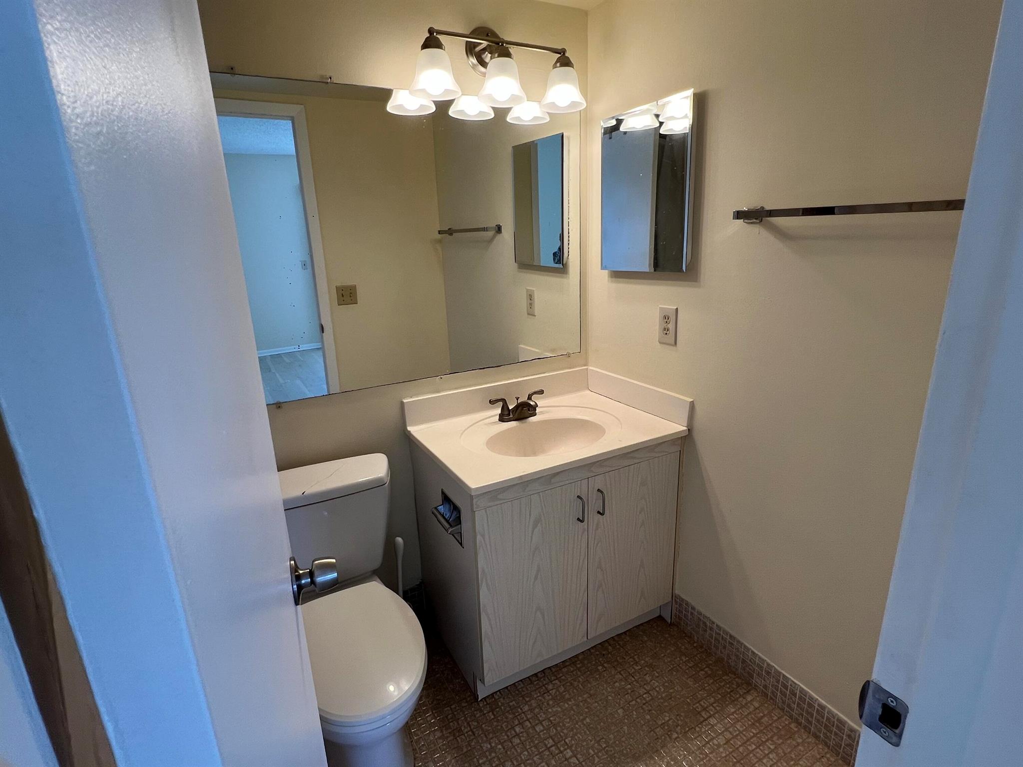 CORNWALL AT CENTURY VILLA - Residential Lease