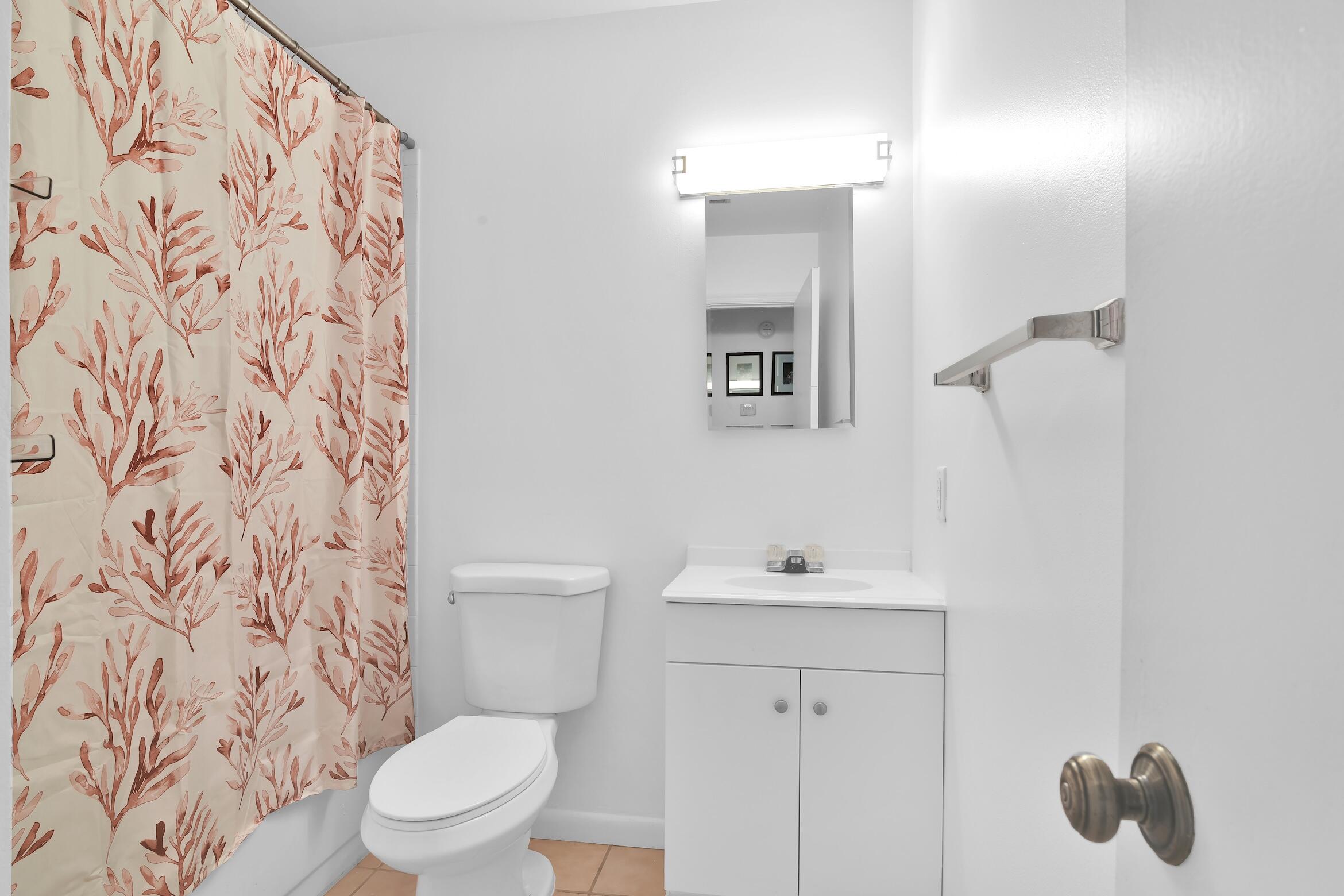 TARTAN LAKES 1 - Residential