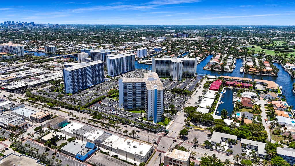 Photo of 3233 NE 34th Street #1214, Fort Lauderdale, FL 33308 (MLS # B26063338)