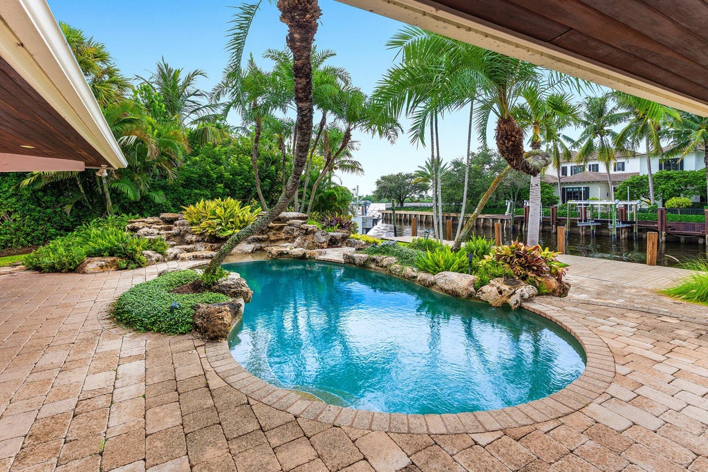Photo of 122 Marlin Drive, Ocean Ridge, FL 33435 (MLS # B26077052)
