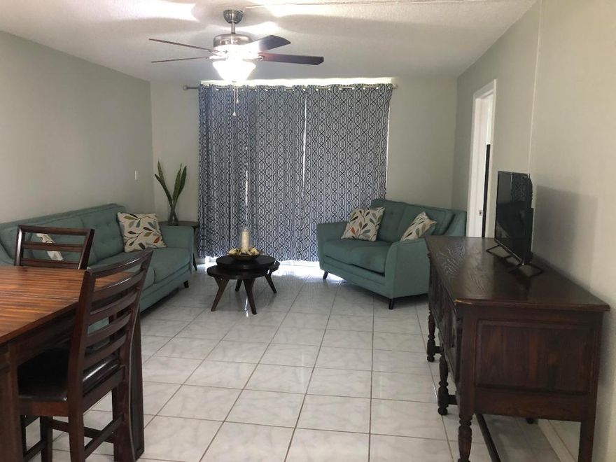 Lovely Condo in the heart of Broward County within close proximity to supermarkets, Sawgrass Mall, and FLL Airport. This is the perfect pied-à-terre for seasonal use or year round occupancy. Come bask in the sun by the community pool and enjoy the community amenities offered year-round.