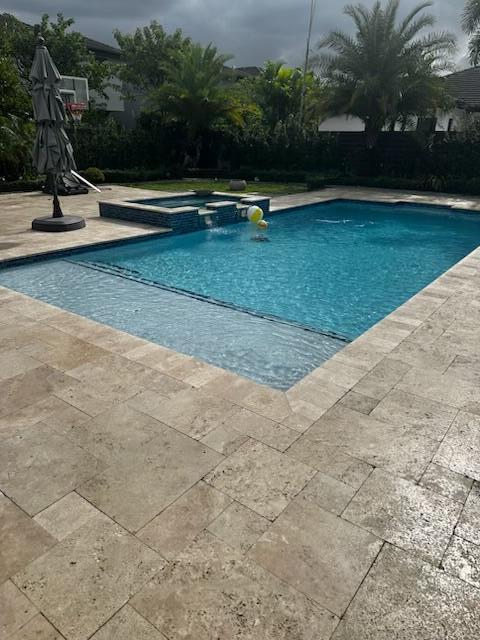 DUNNWOODY LAKE - Residential