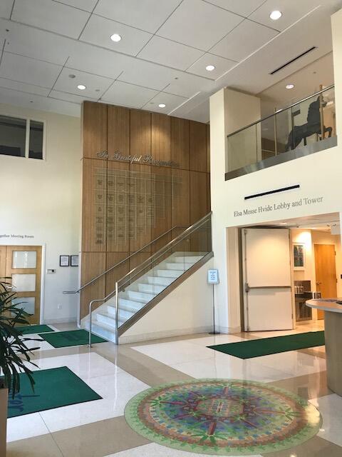 5205 Greenwood Avenue