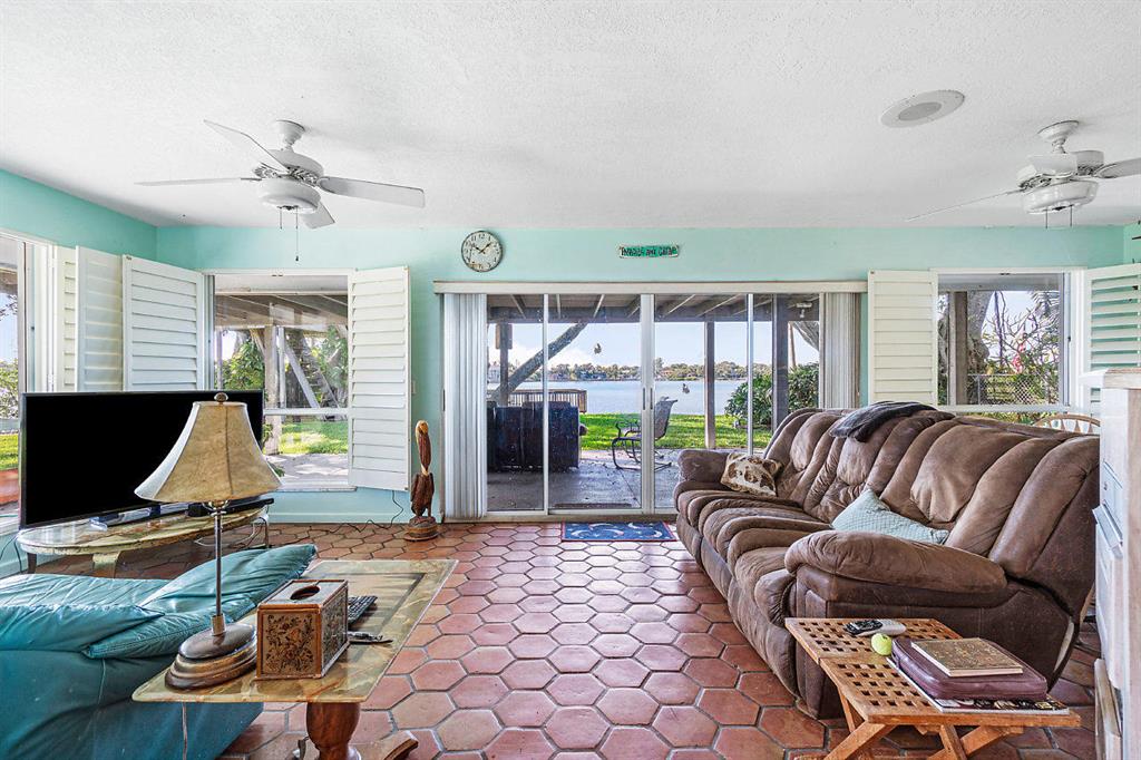 acreage and unrec. - Residential