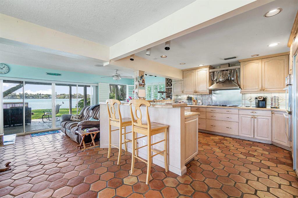 acreage and unrec. - Residential