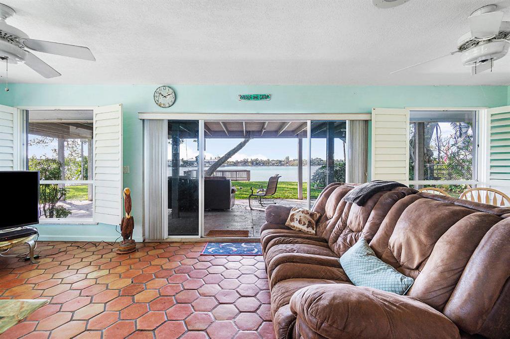 acreage and unrec. - Residential