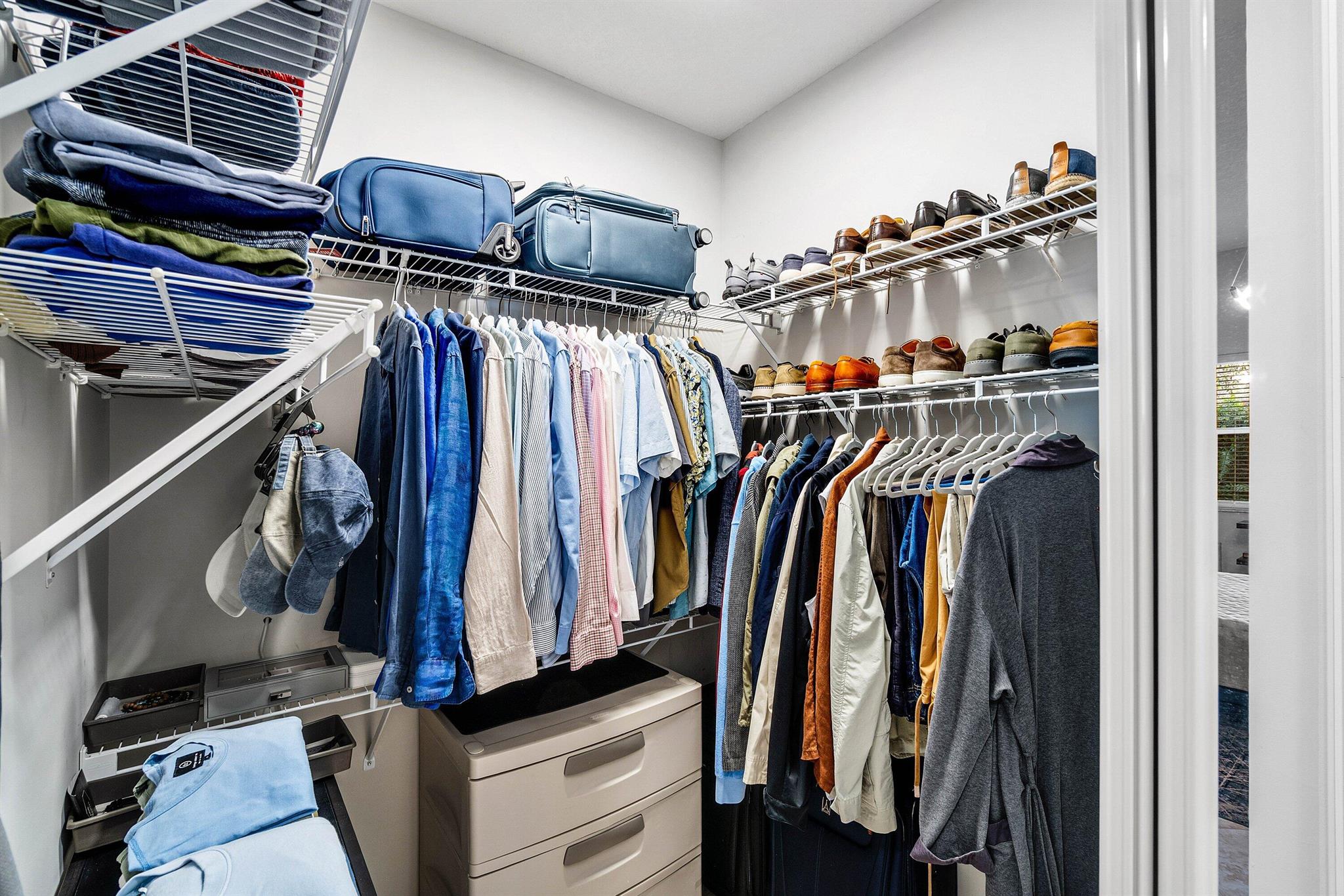 AVALON ESTATES - Residential