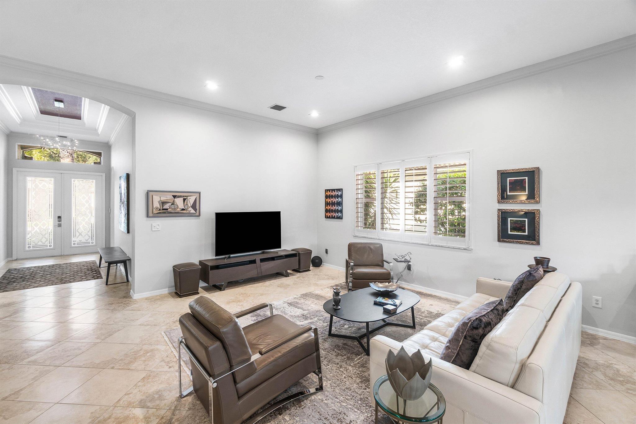 AVALON ESTATES - Residential