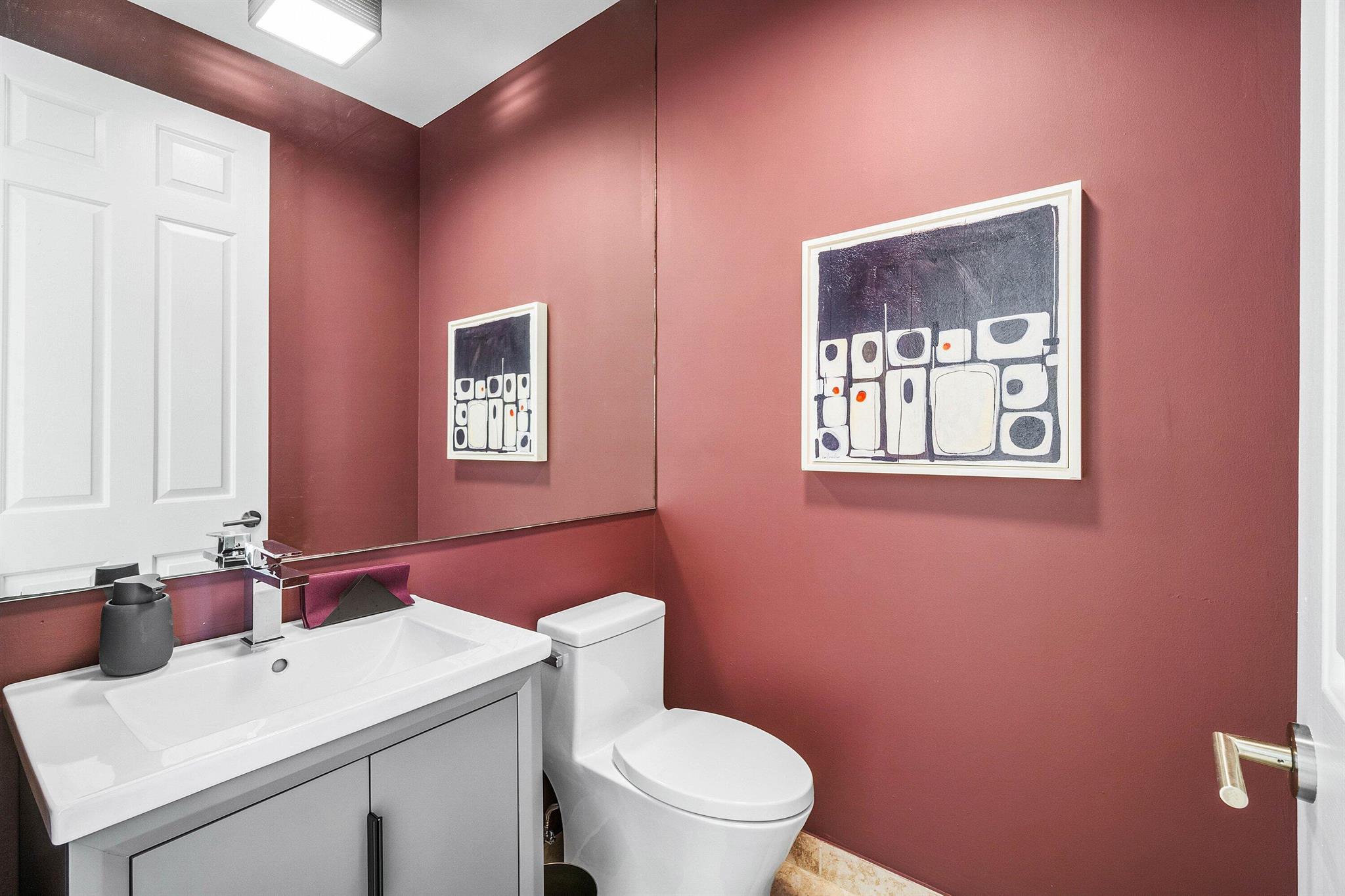 AVALON ESTATES - Residential