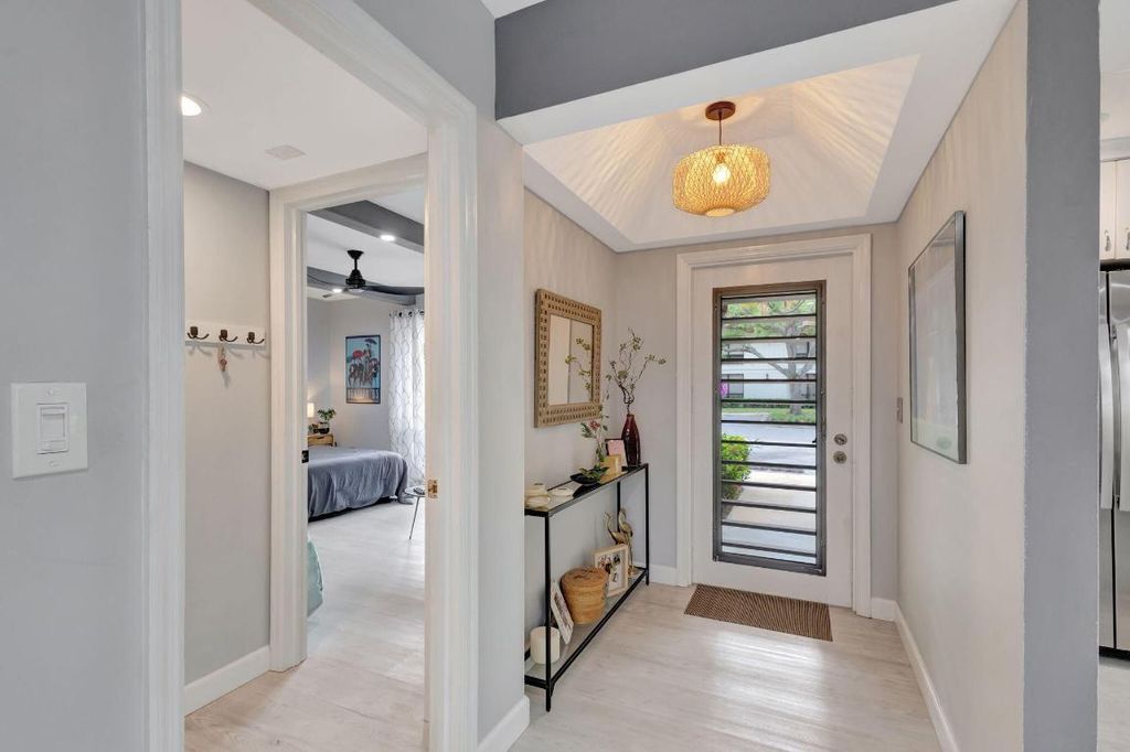 Photo of 405 Brackenwood Lane S, Palm Beach Gardens, FL 33418 (MLS # R11085081)