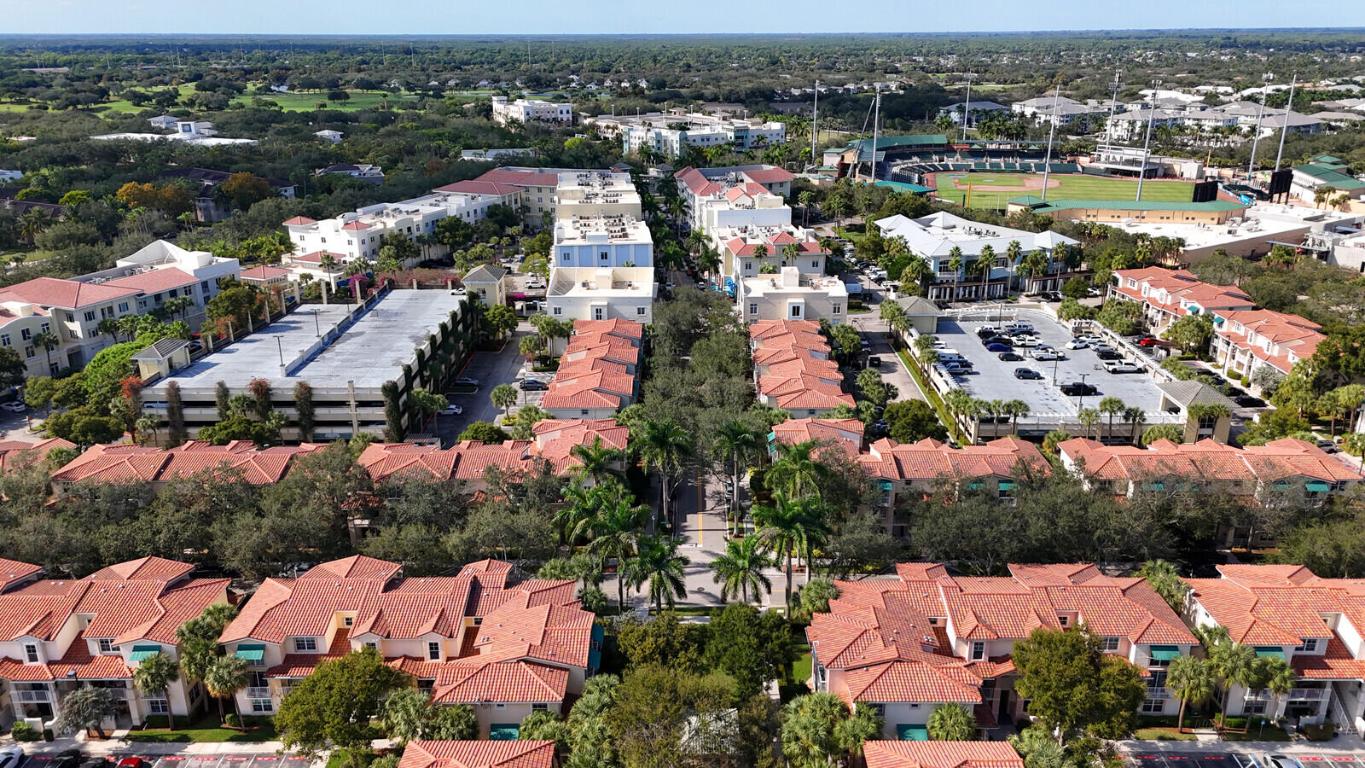 VILLAGE AT ABACOA CONDO - Residential