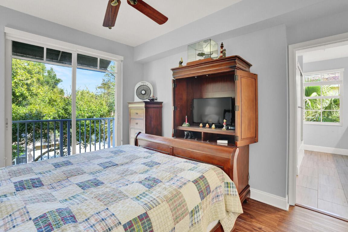 VILLAGE AT ABACOA CONDO - Residential