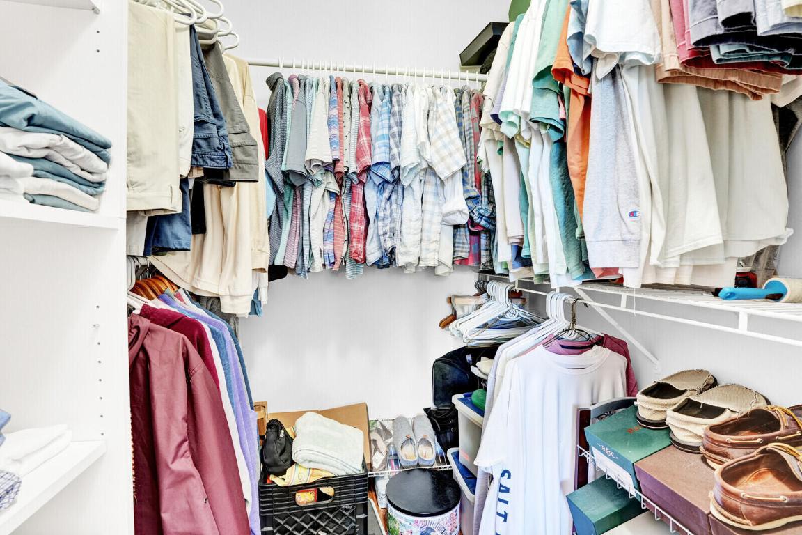 VILLAGE AT ABACOA CONDO - Residential