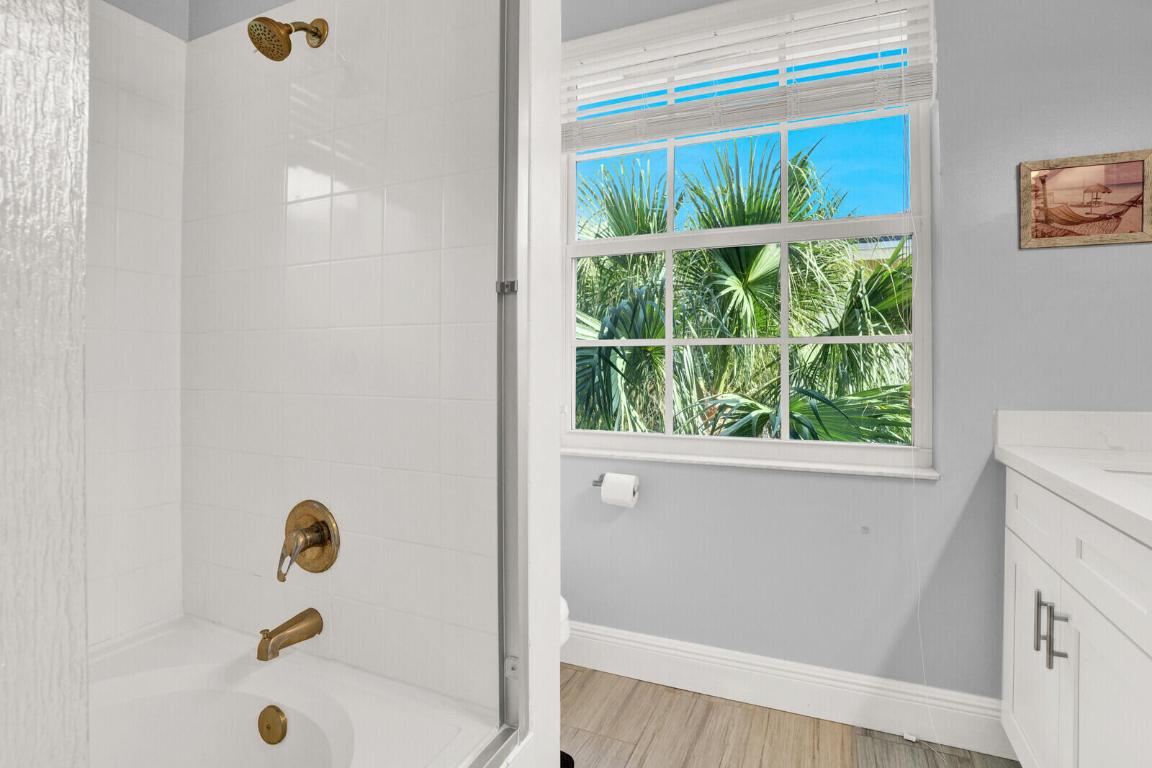 VILLAGE AT ABACOA CONDO - Residential