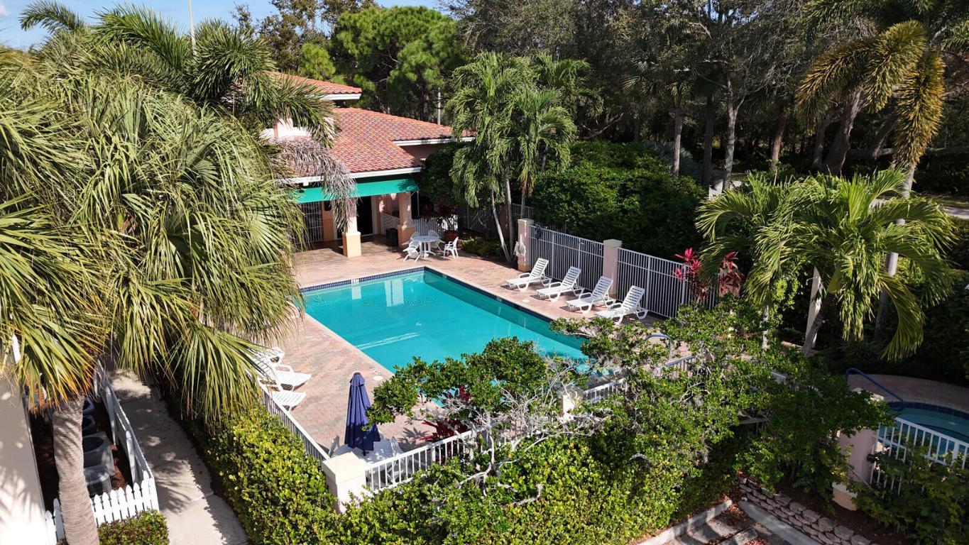 VILLAGE AT ABACOA CONDO - Residential