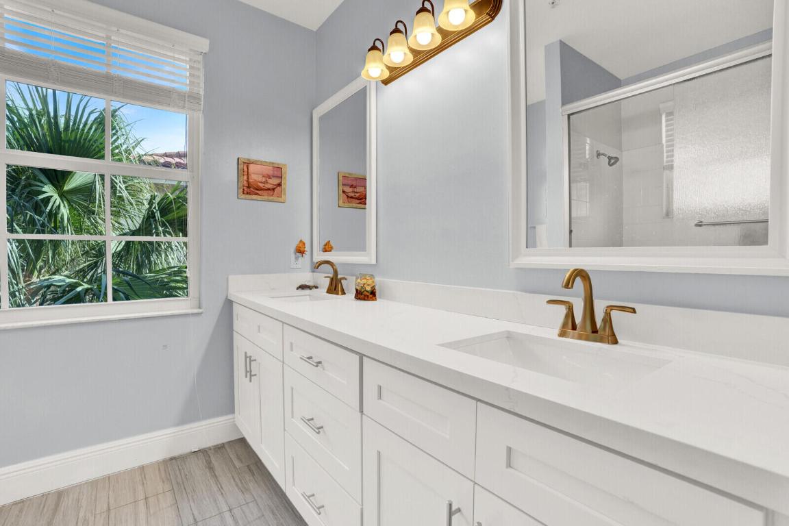 VILLAGE AT ABACOA CONDO - Residential