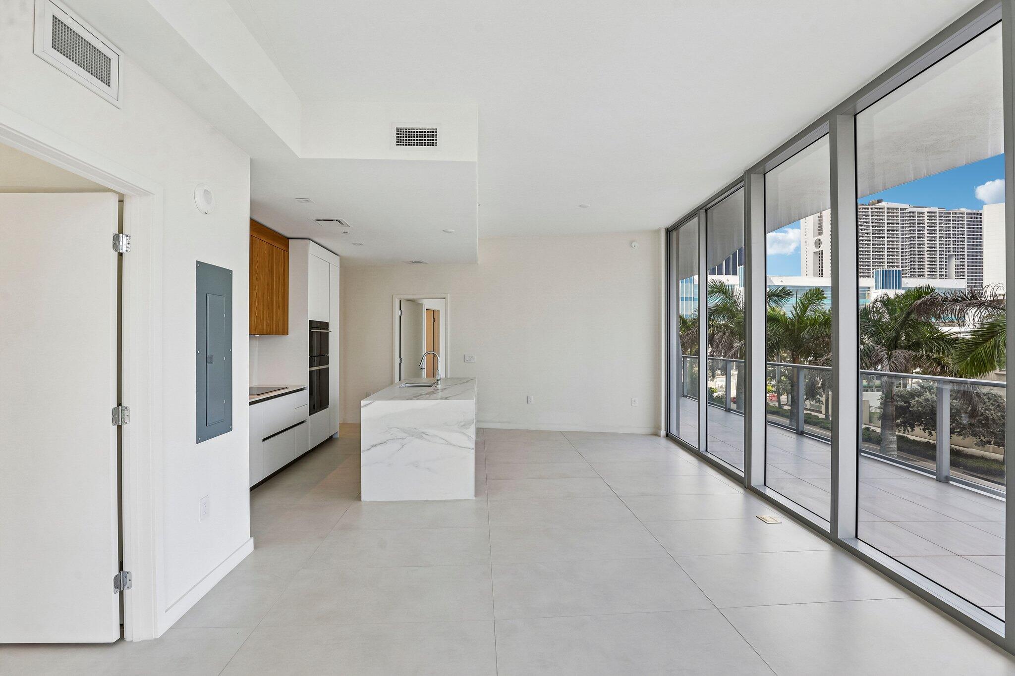 1400 BISCAYNE Boulevard 201