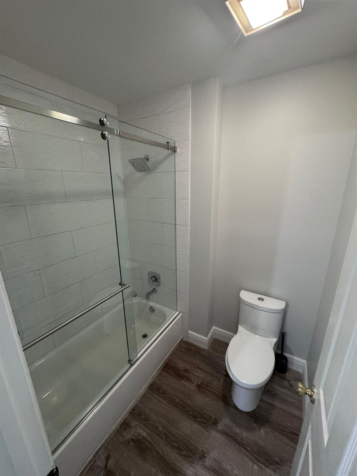 Holiday Spgs Village Sec - Residential Lease