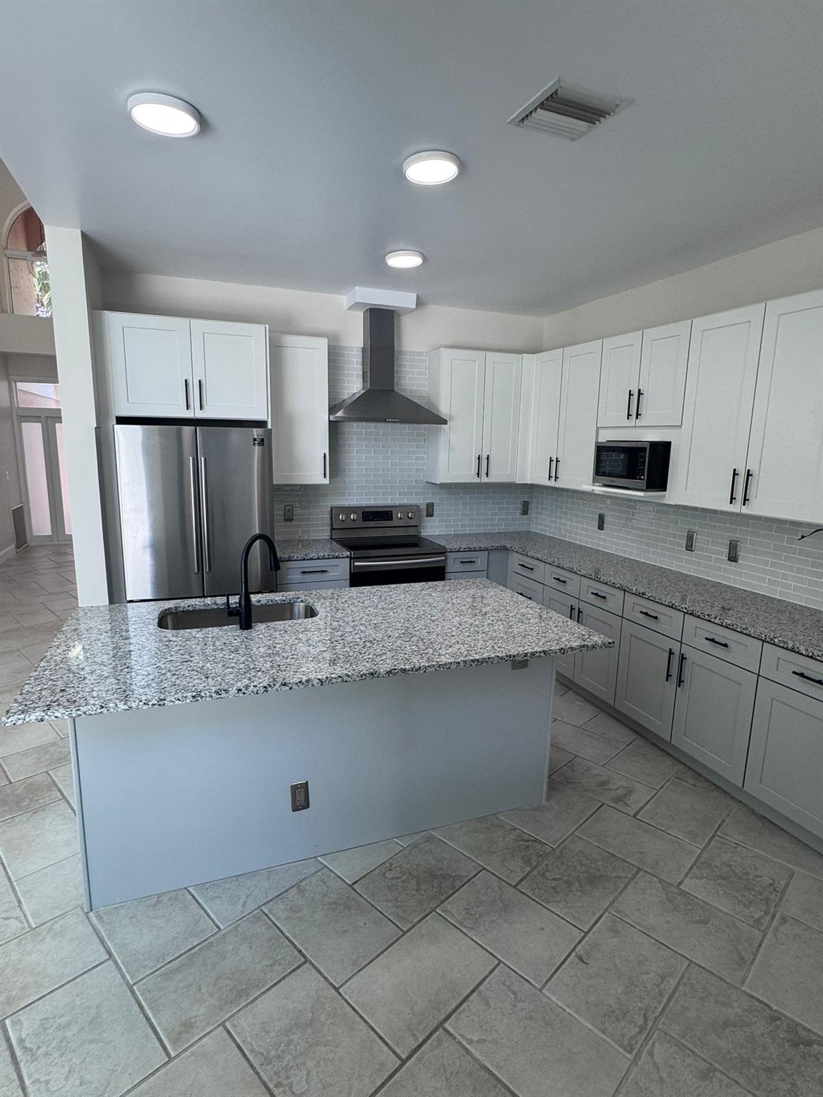 Holiday Spgs Village Sec - Residential Lease
