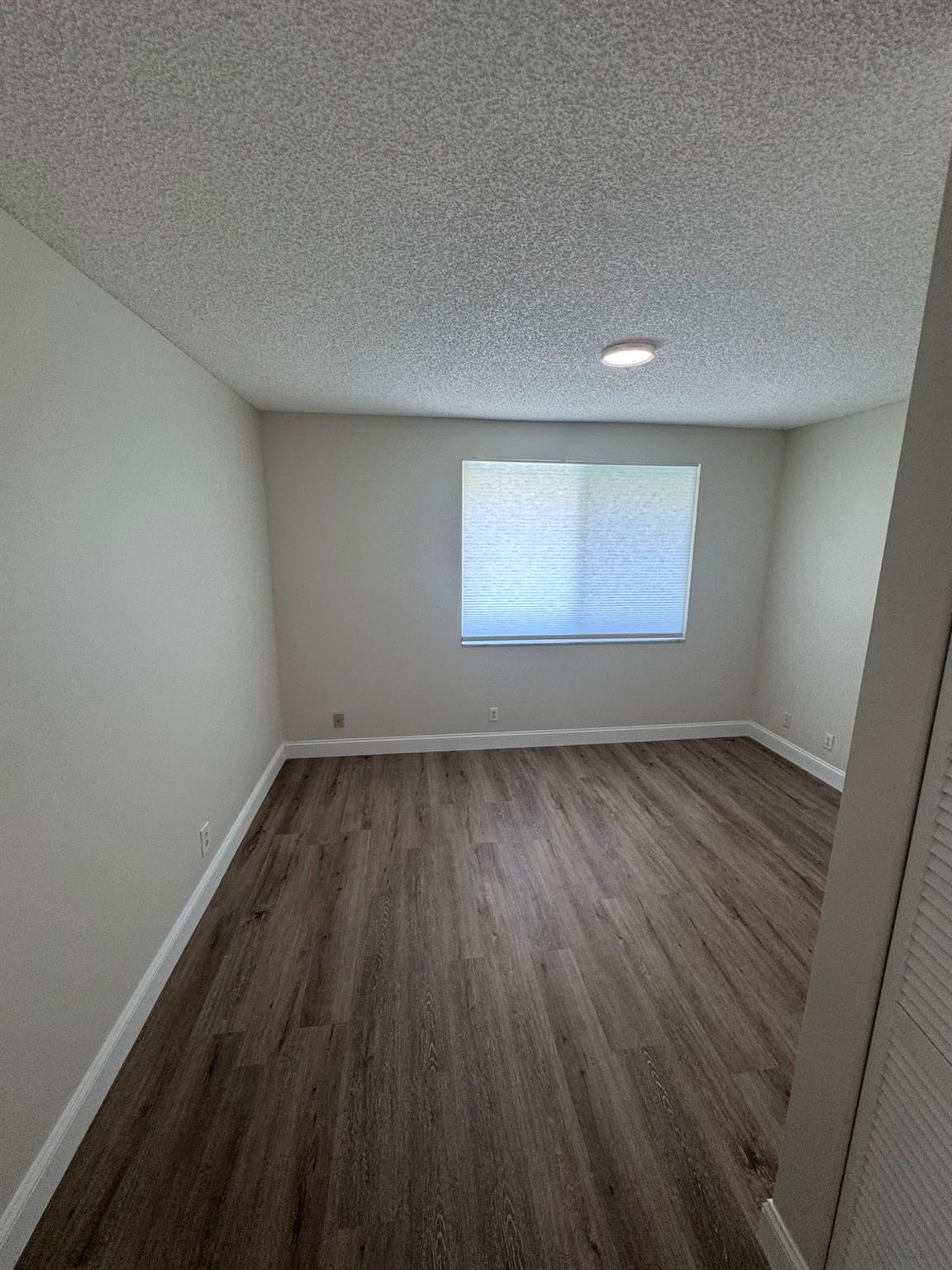 Holiday Spgs Village Sec - Residential Lease