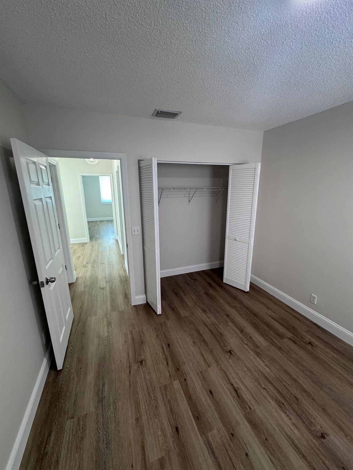 Holiday Spgs Village Sec - Residential Lease